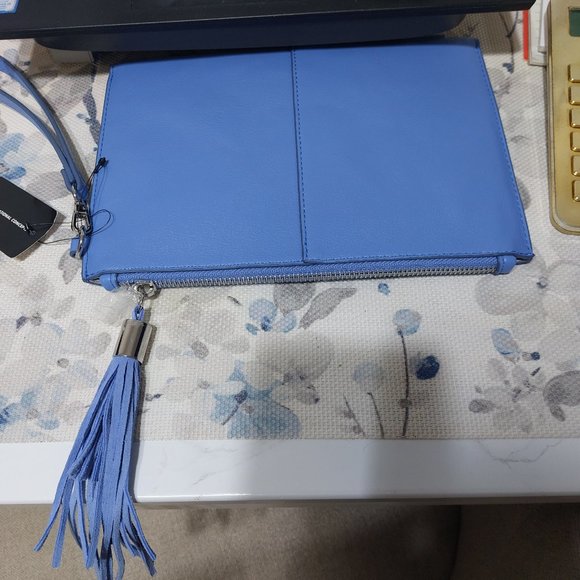 I.N.C. INTERNATIONAL CONCEPTS Molyy Party Pouch Wristlet Pretty Peri Blue - Picture 2 of 8